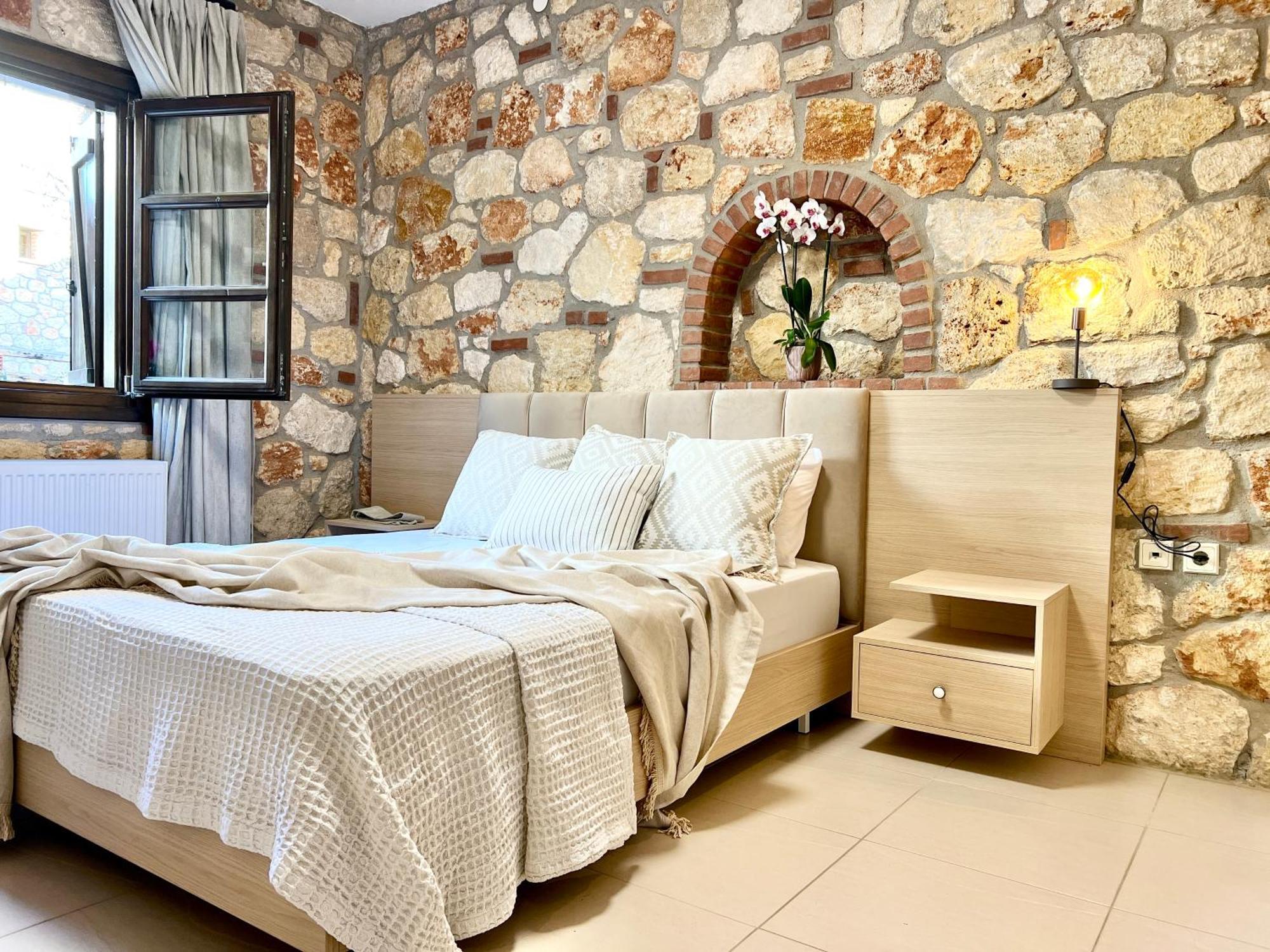 בית הארחה פסאקודיה 	Boutique Stone House מראה חיצוני תמונה