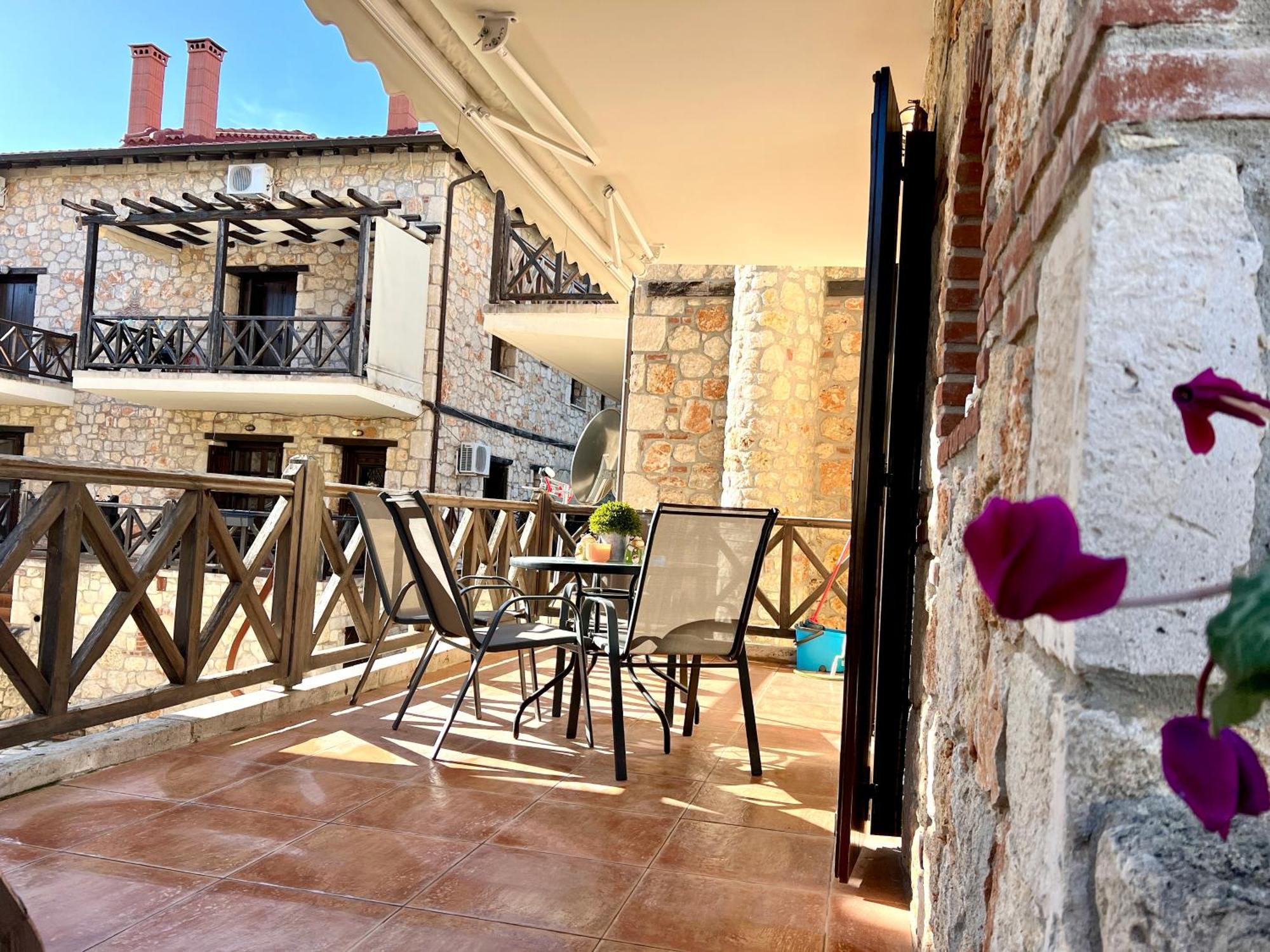 בית הארחה פסאקודיה 	Boutique Stone House מראה חיצוני תמונה