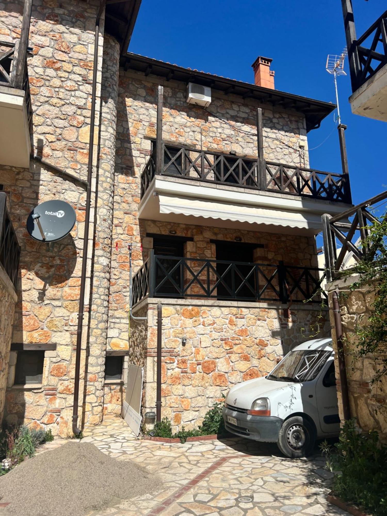 בית הארחה פסאקודיה 	Boutique Stone House מראה חיצוני תמונה